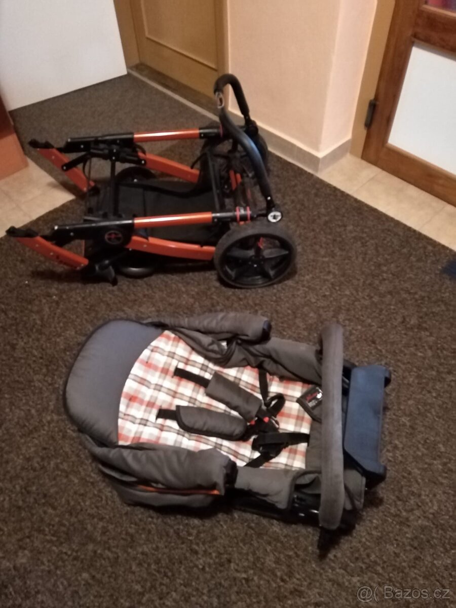 Kočárek Hartan - 7