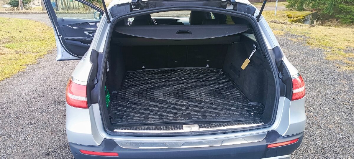 Mercedes Benz E220 Allterrain - 7