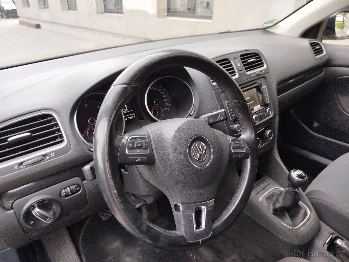 VW Golf - 7