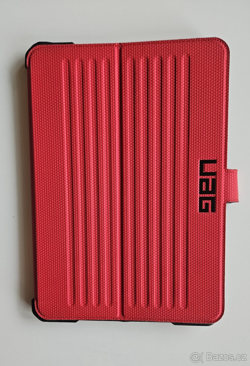 UAG pouzdro na iPad 7.generace - červené - 7