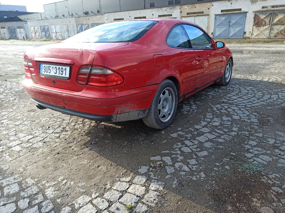 Náhradní díly na Mercedes CLK w208 - 7
