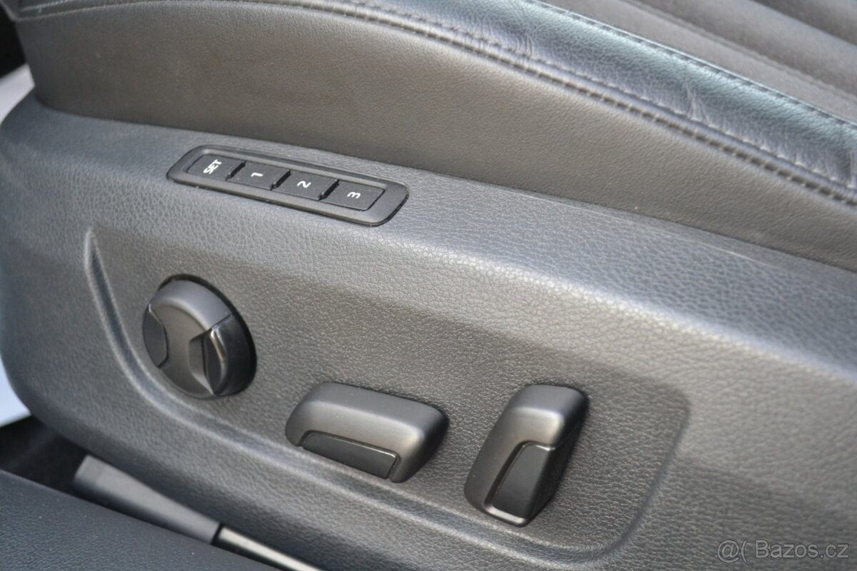 Škoda Superb 2.0 TDI DSG Style 4x4 ACC - 7