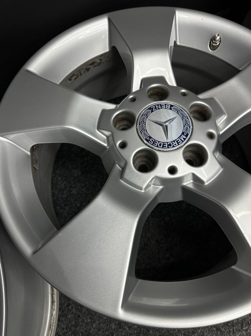 Alu Mercedes 5x112 17” A2044013602 - 7