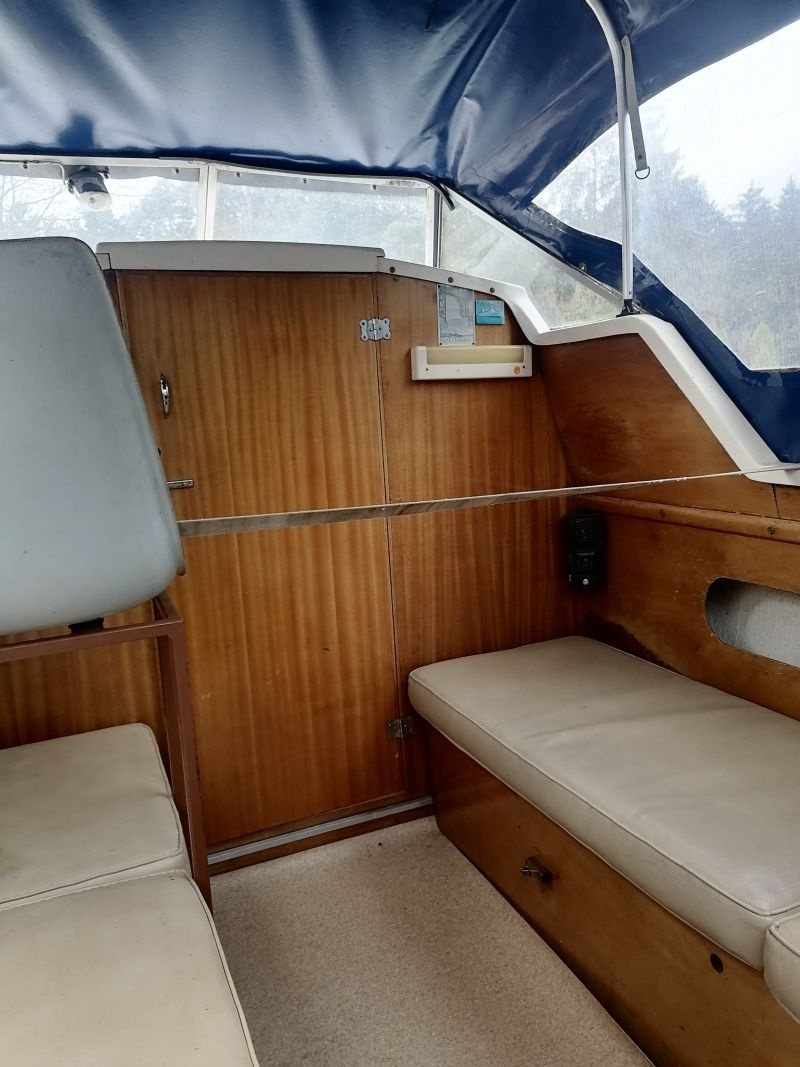 Kajutový člun Inter 630 - 7