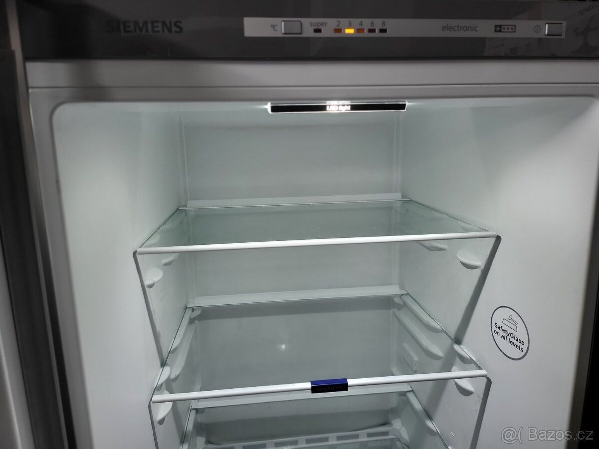 velká NEREZ lednice, moderní 185x60 - 7