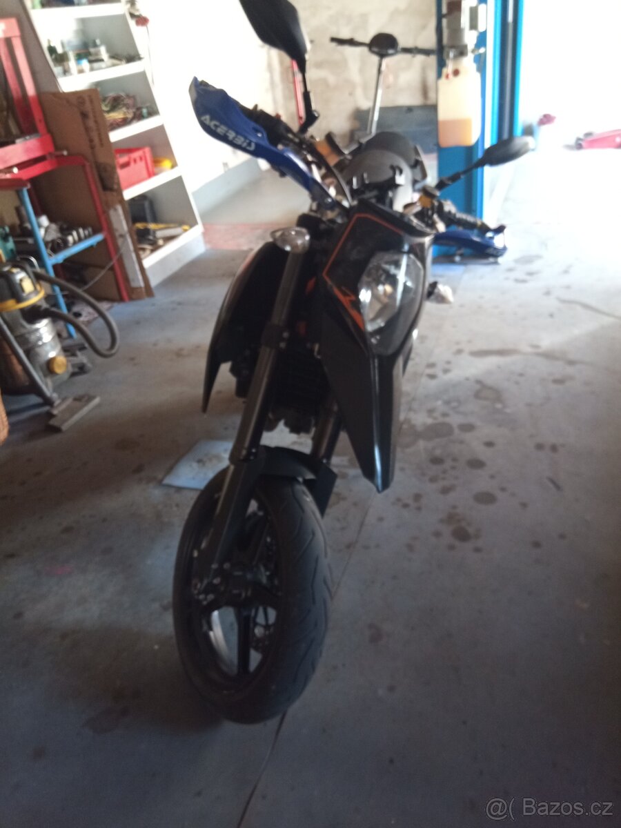 KTM 690 SMR - 7