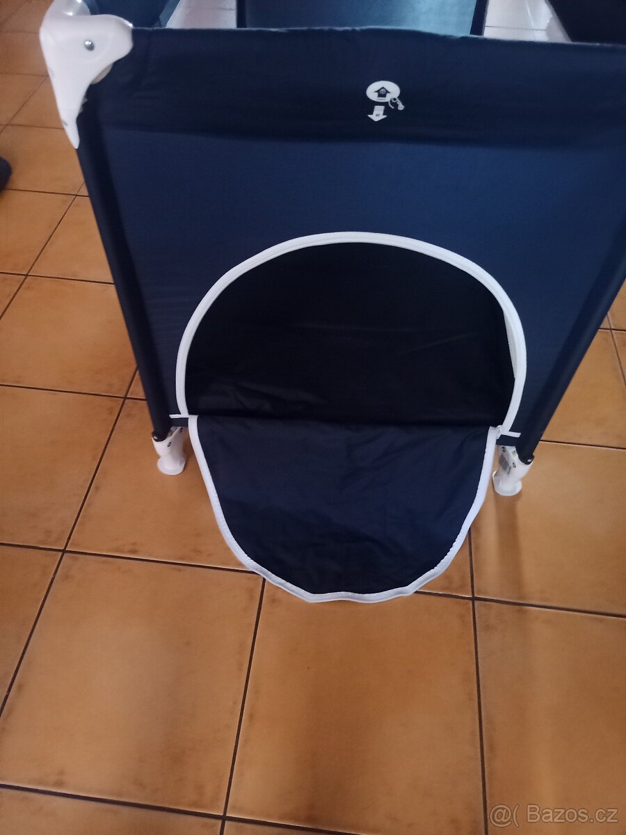 Prodám cestovní postýlku dětskou - 7