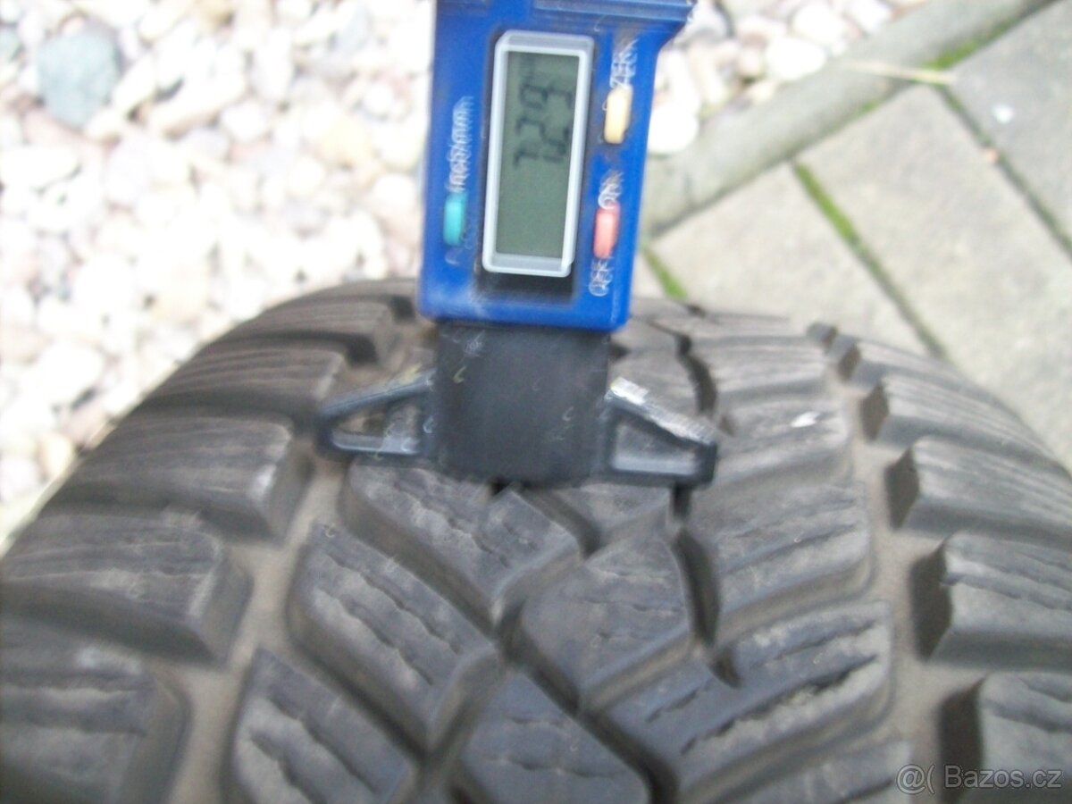 zimní pneu na S-Max 215.60.16 99H XL - 7