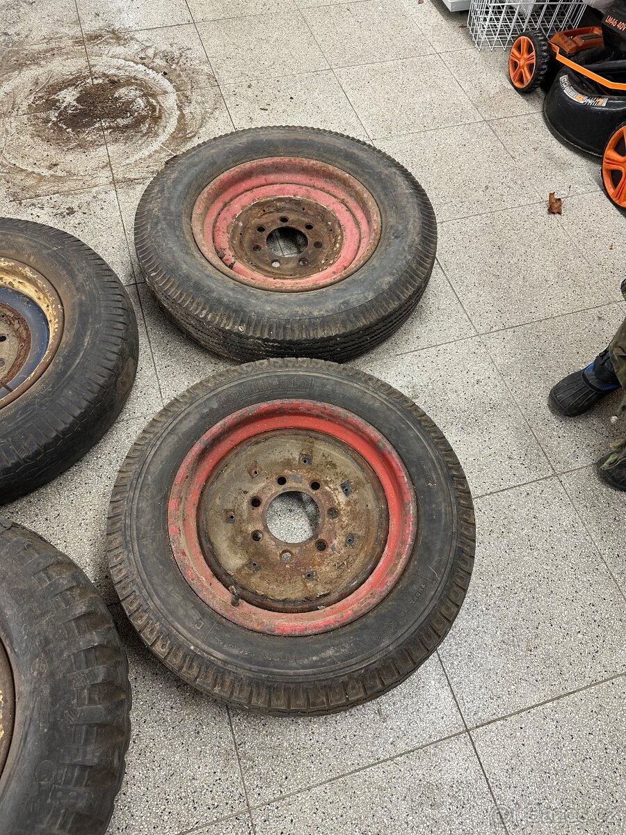 mercedes 320 , 290 - 7