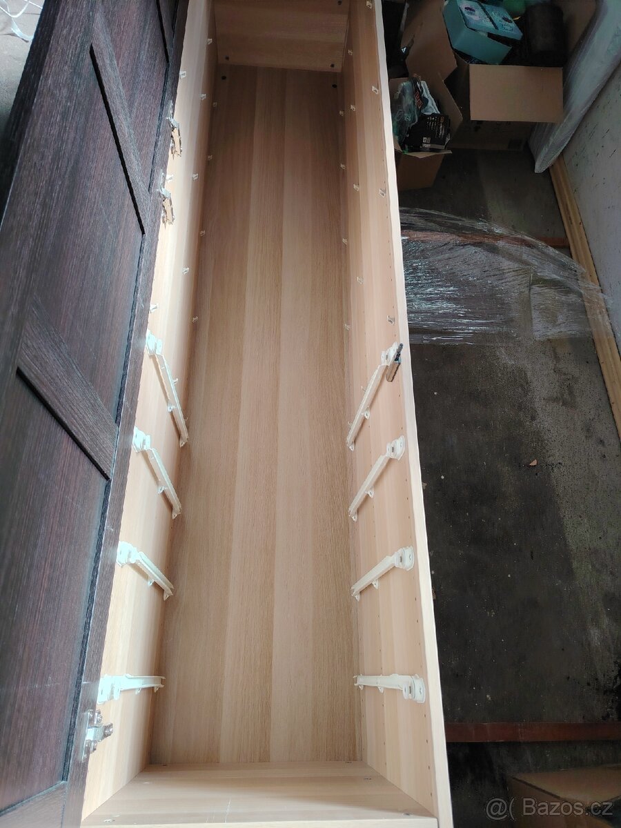 Skříně - 7