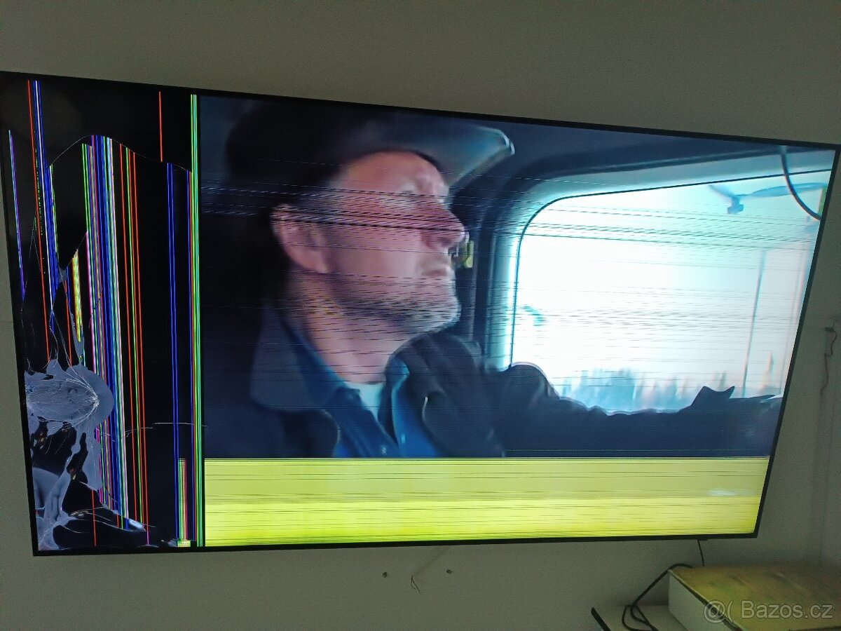 SAMSUNG CRYSTAL UHD 85´´ - 7