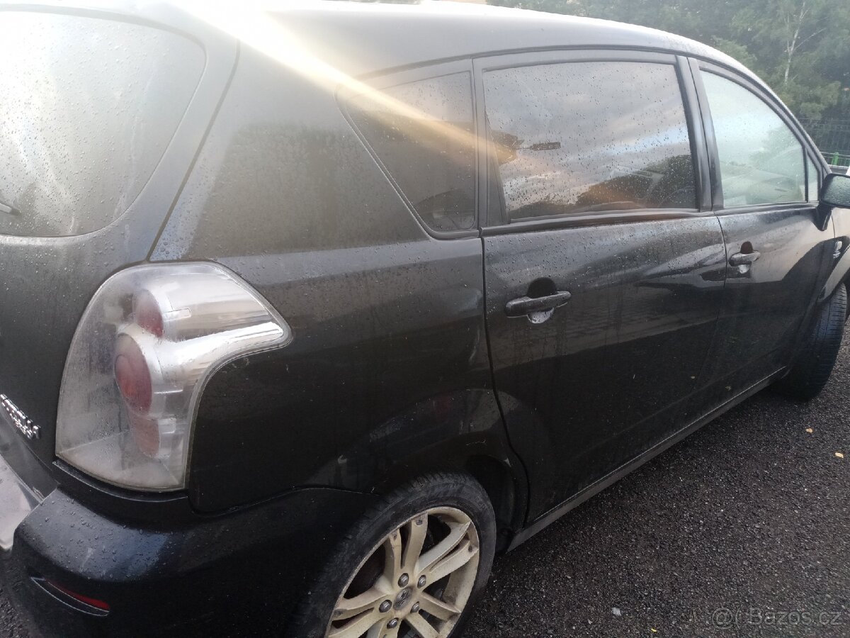 Toyota Verso Corola - 7