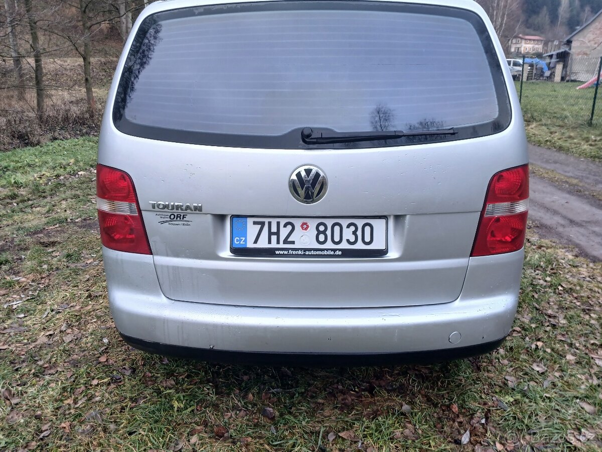 Vw touran 1.6mpi 75kw benzín - 7