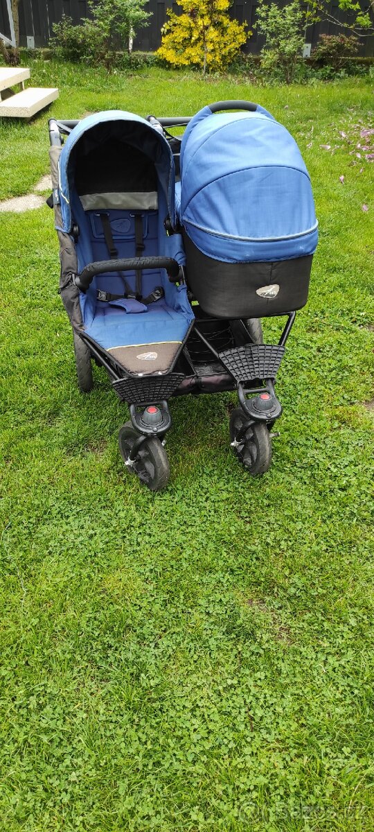 Kočárek. Prodám kočárek na dvojčata značky TFK - 7