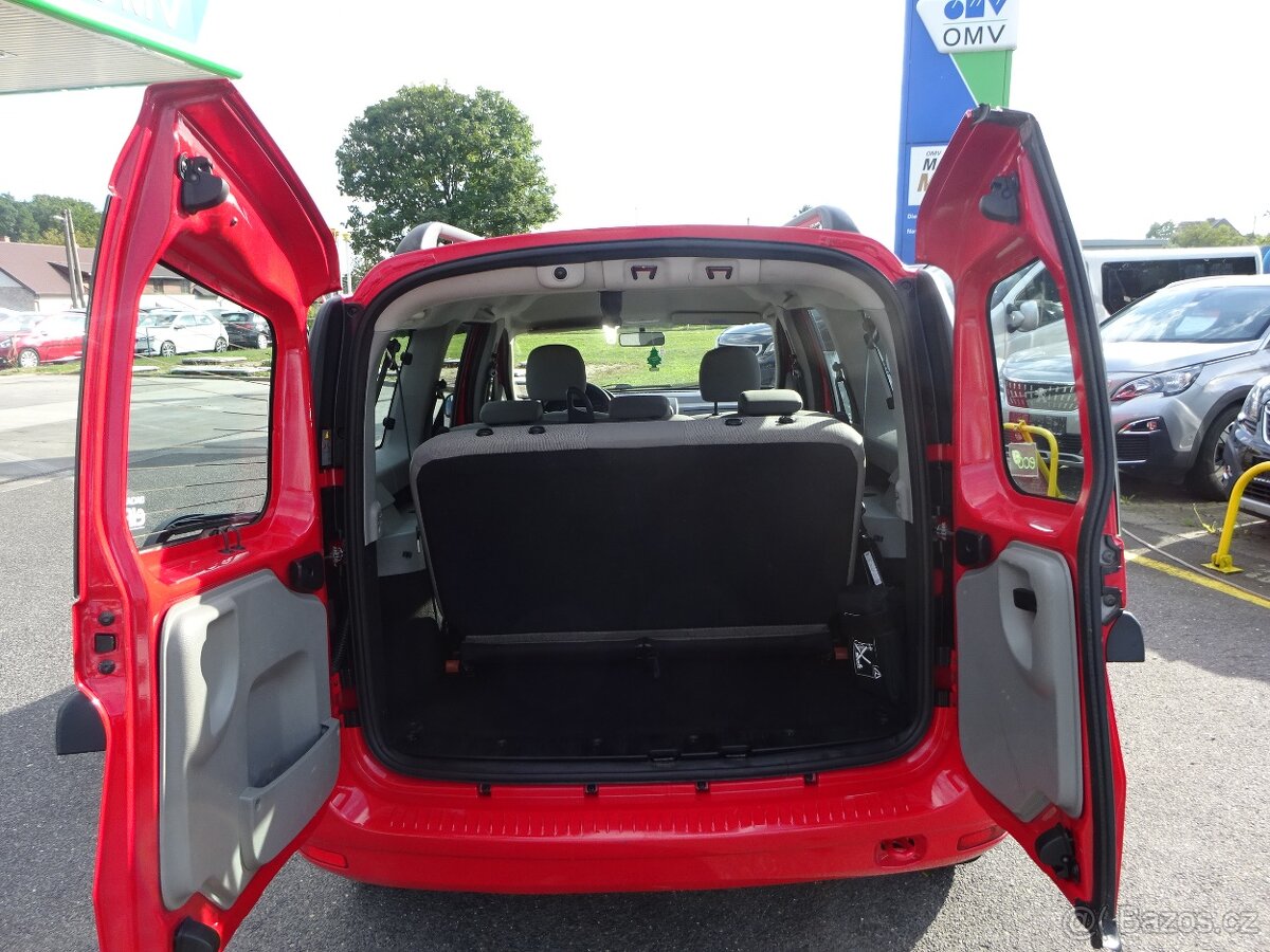 Dacia Logan 1,6I, 7MÍST, Č.75 - 7