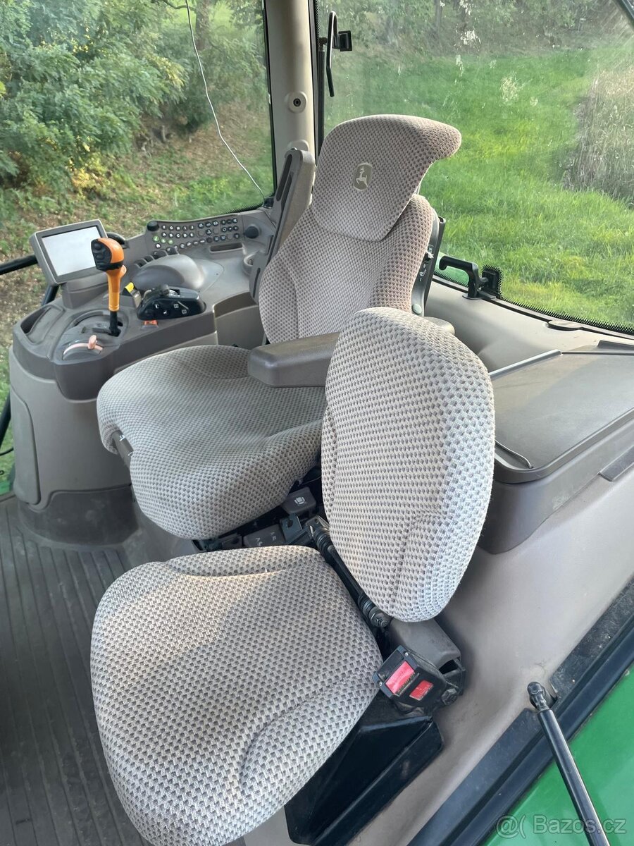 John Deere 6150R - 7