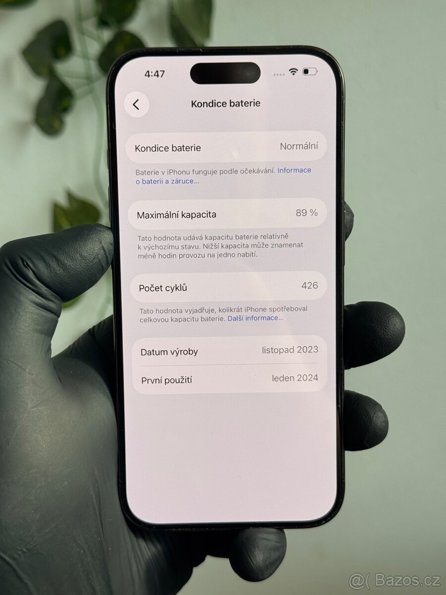 iPhone 15 Pro 256GB černá - 7
