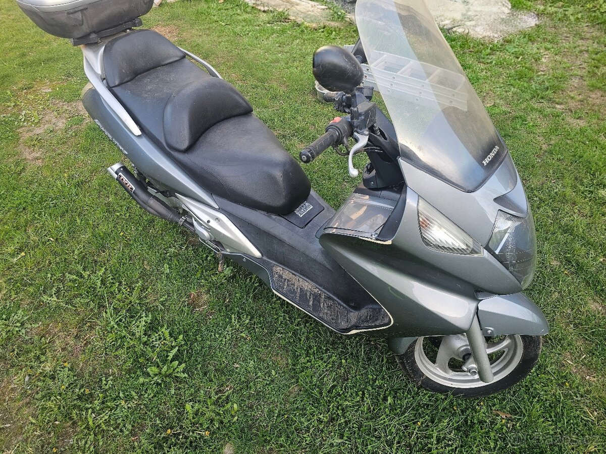 Honda Silverwing 600 - 7