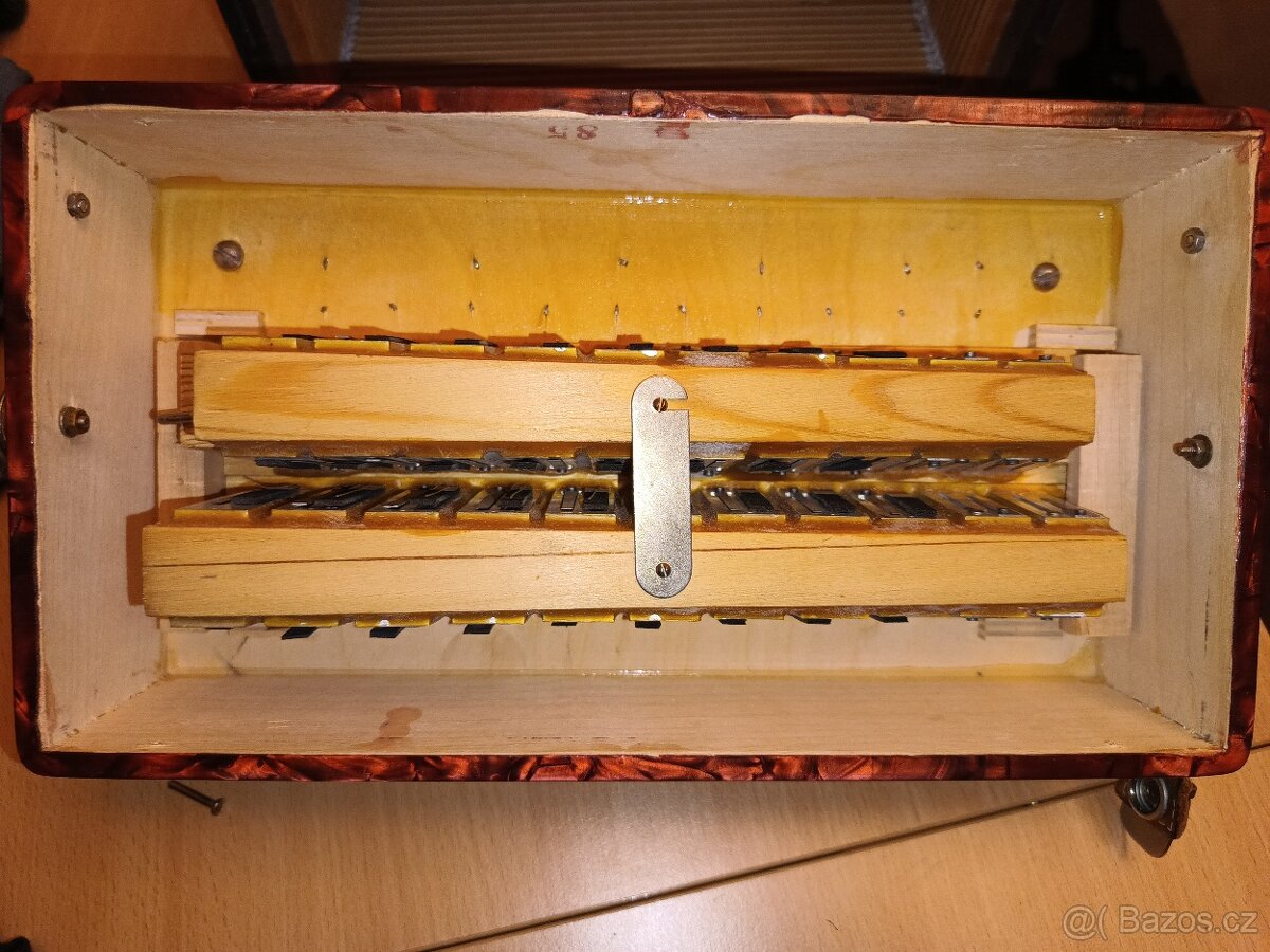 Harmonika Delicia Popular CF - 7