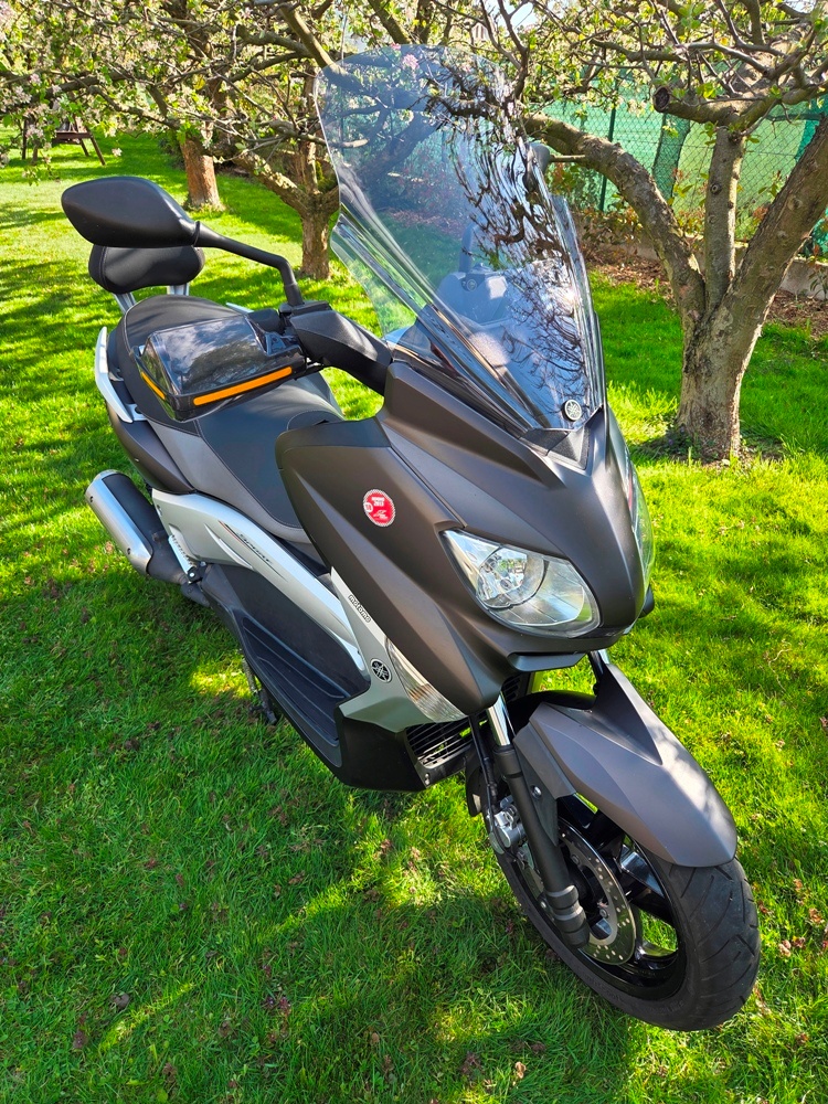 Yamaha x-max 250 Sport - 7