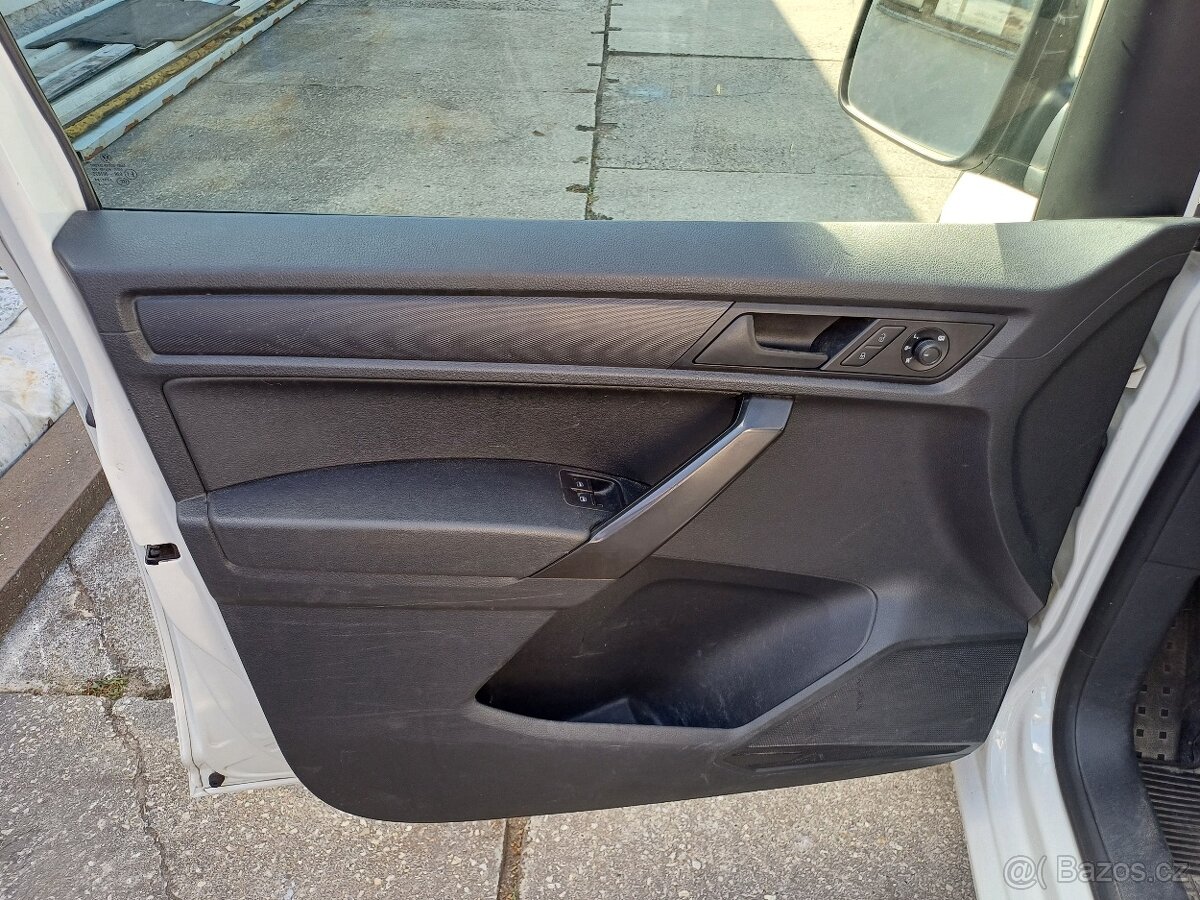 Predám VW Caddy 2.0TDI CR, 75Kw,rok výroby 2018,najazdených - 7