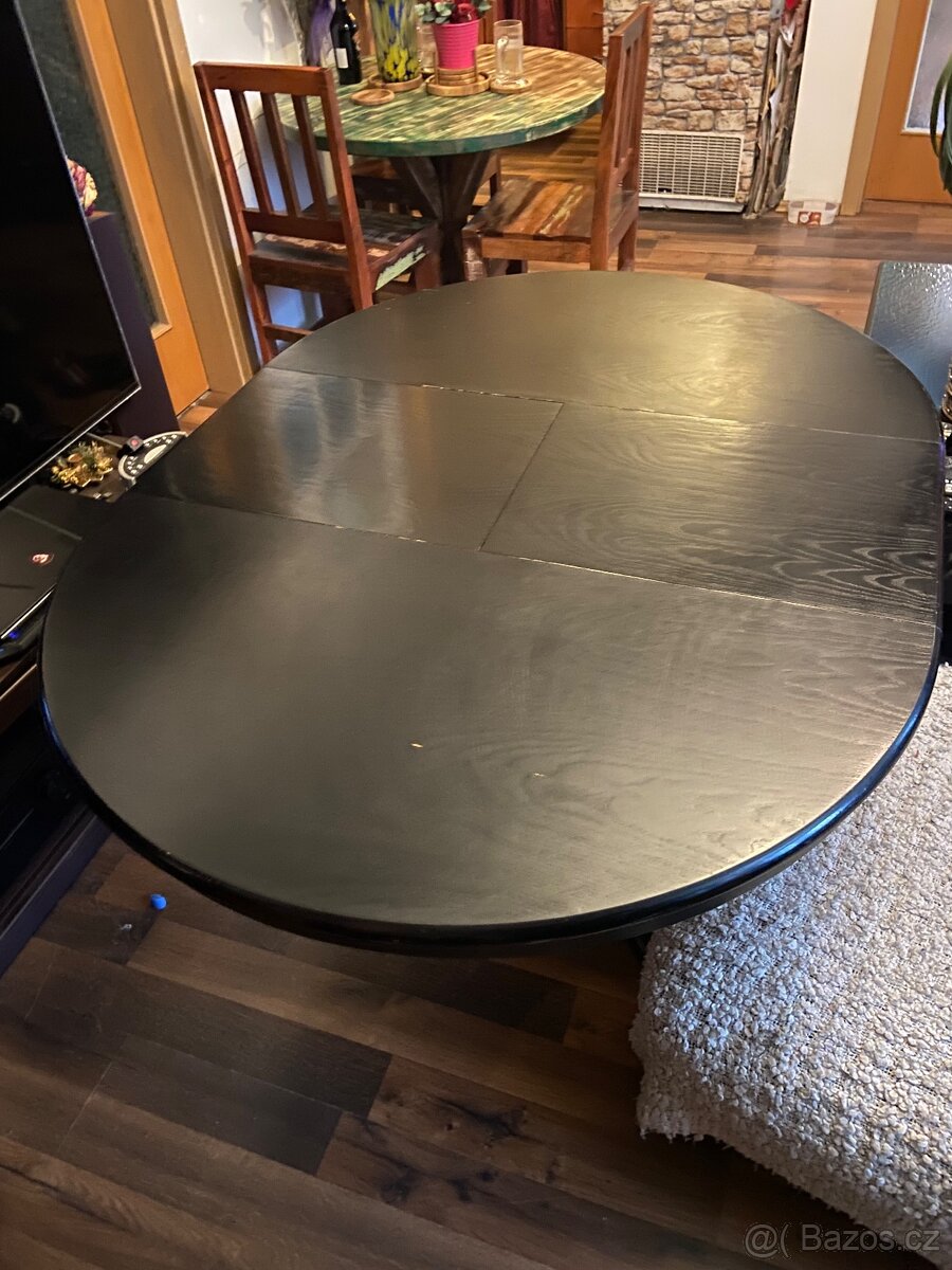 Prodám stul rozkládací z masivního dřeva - 7