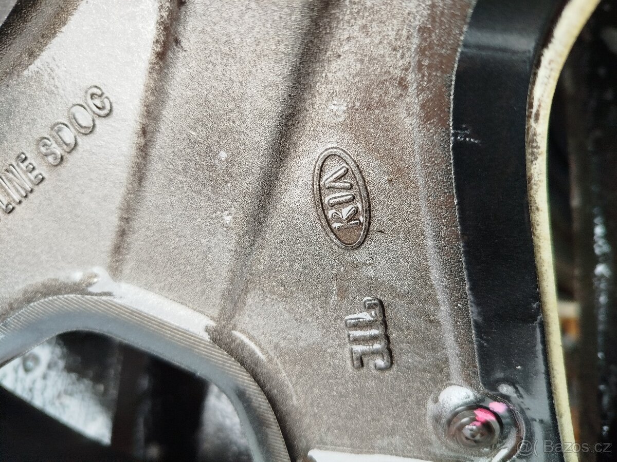 ALU KIA 5x114,3 R19 ET-49,5 7, 5J střed 67mm - 7