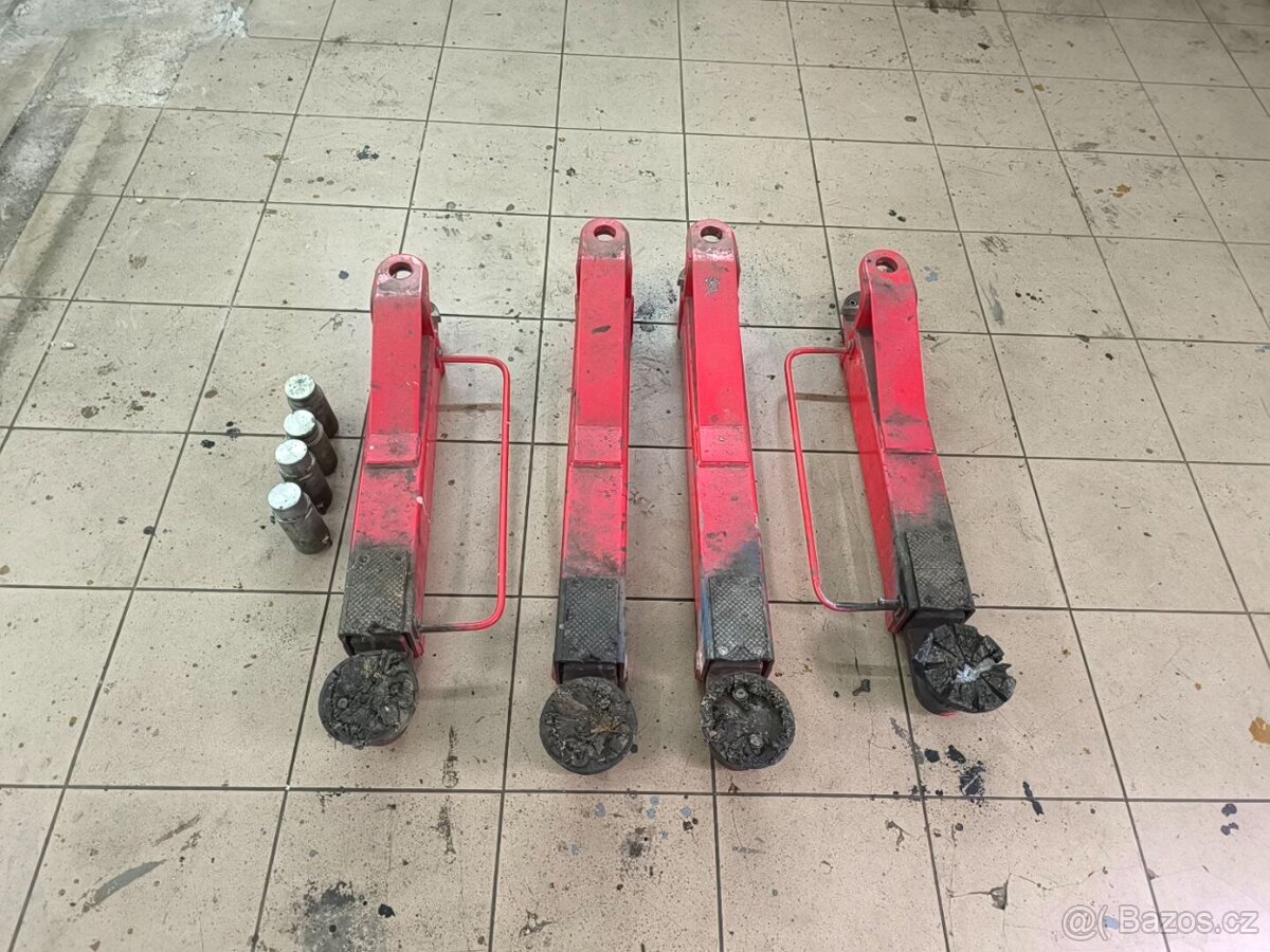 Prodám zvedák 4t - 7