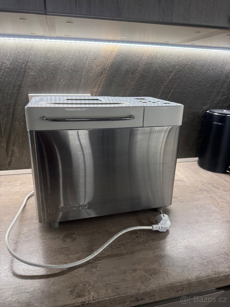 Domácí pekárna Kenwood BM 350 z leštěného nerezu - 7