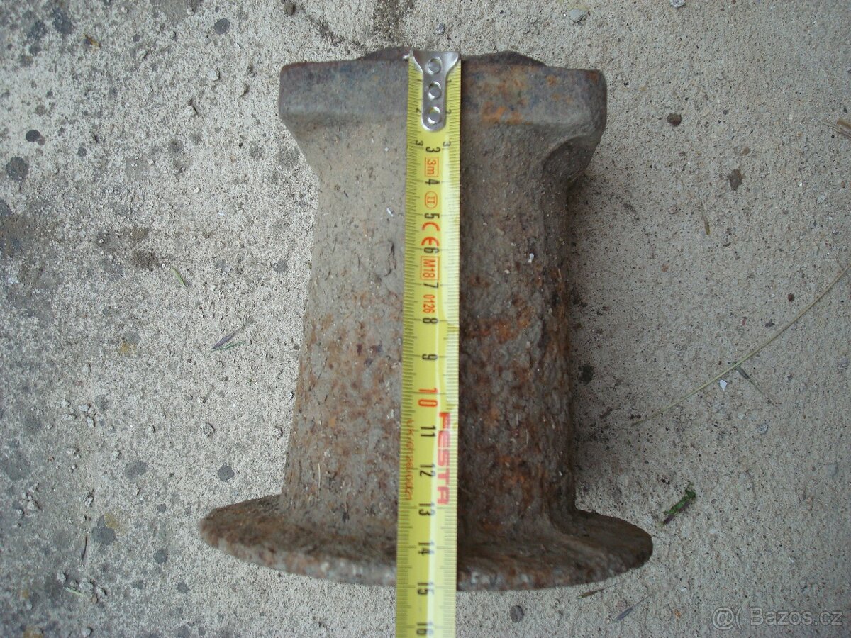 LITINOVÝ KRYT UZÁVĚRU VODY - i Brno - 7