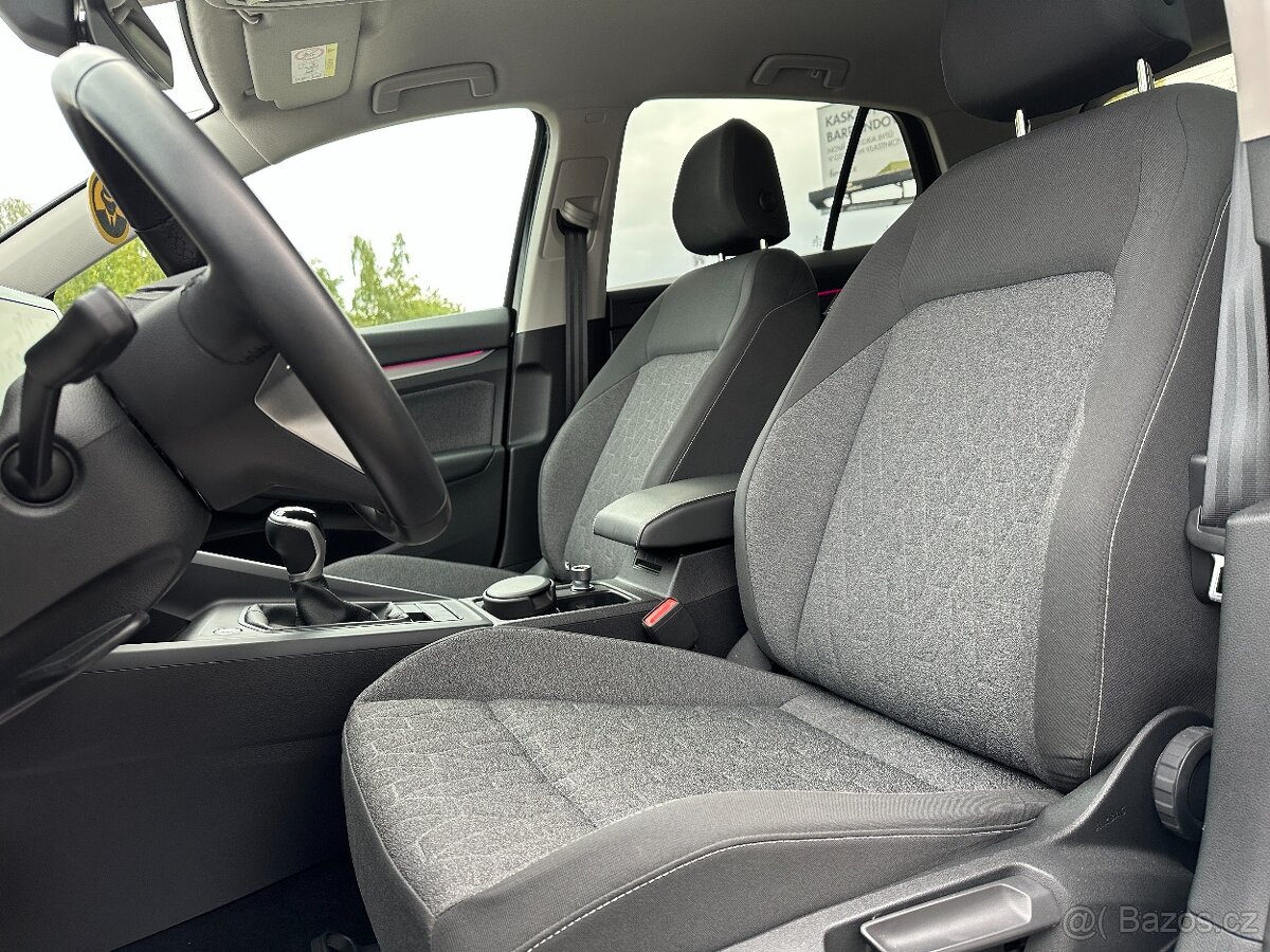 Volkswagen Golf 2023 - 7