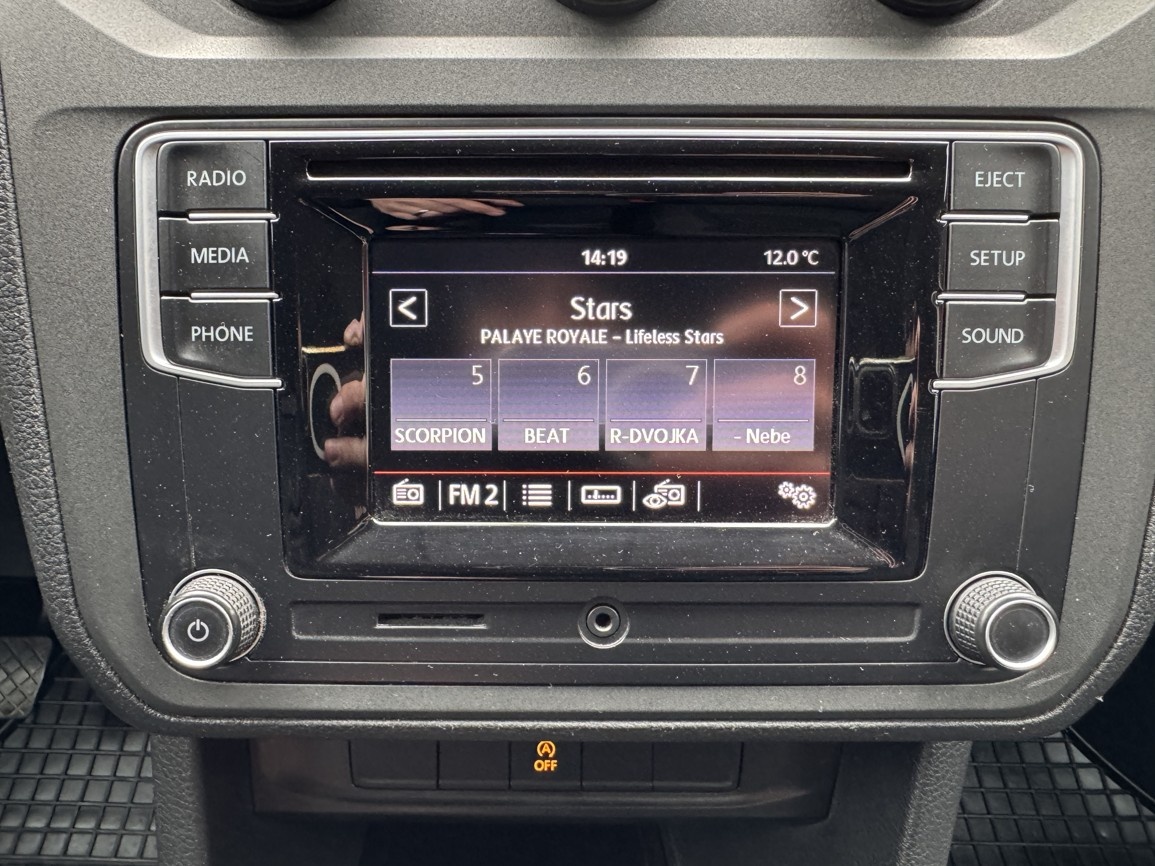 Volkswagen Caddy 2.0TDi Trend Digi Klima Servis VW - 7