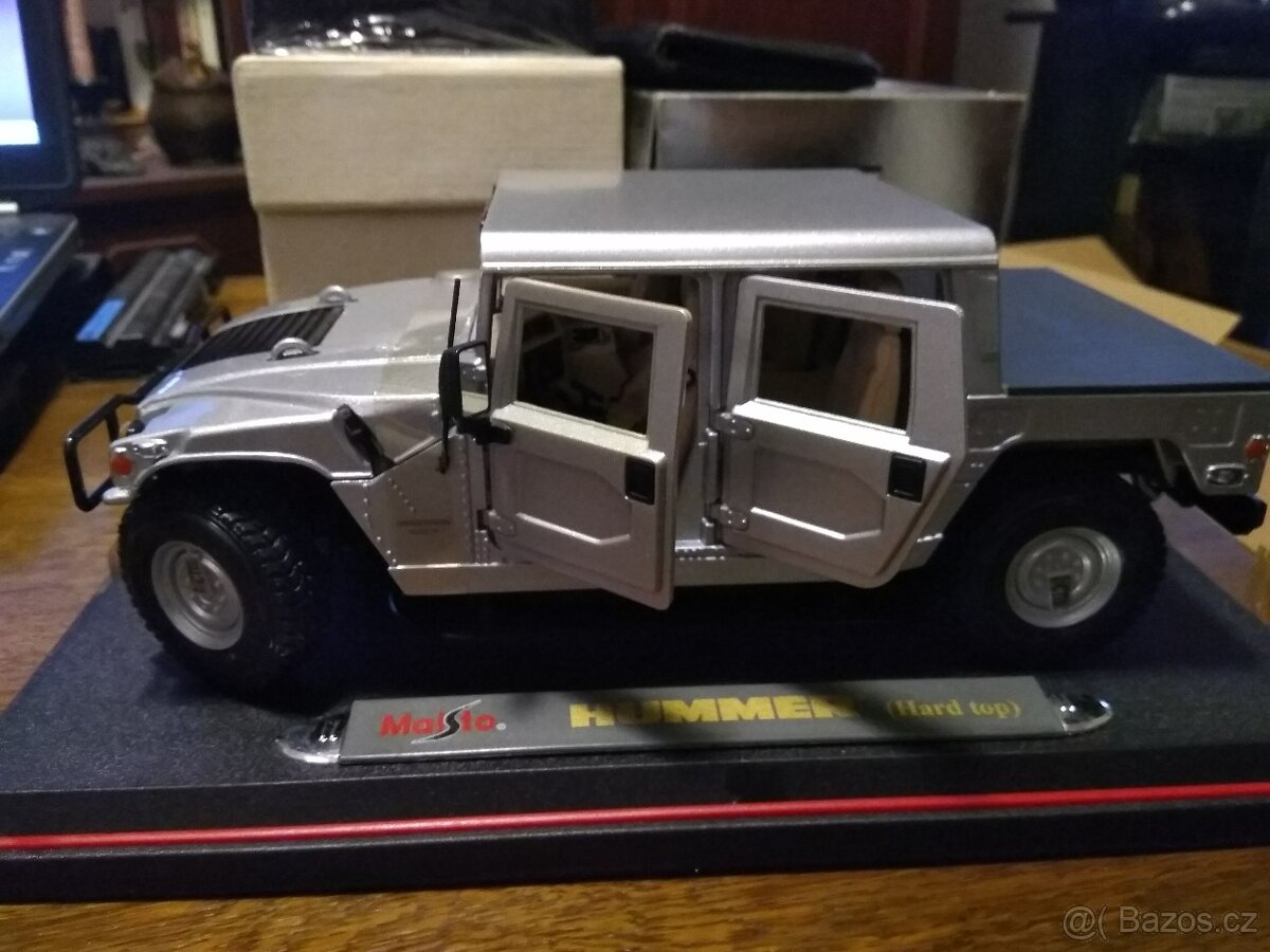 Prodám modely 1/18 - 7