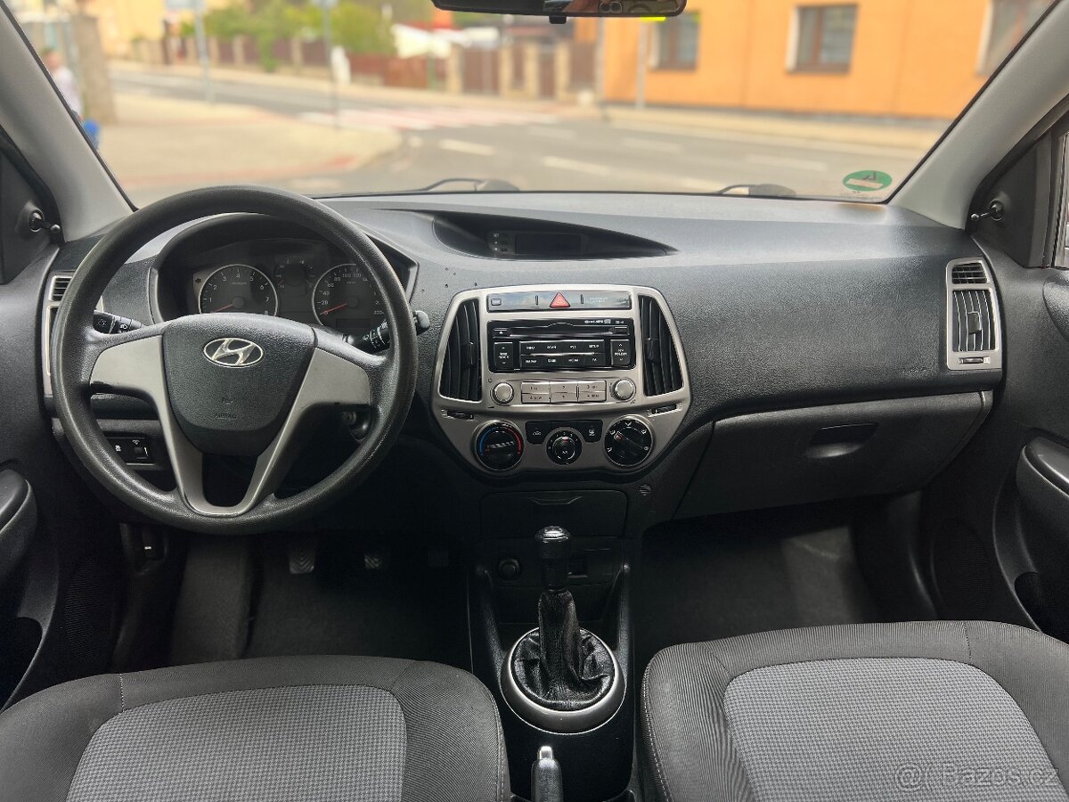 Hyundai i20 2013 Facelift klimatizace - 7