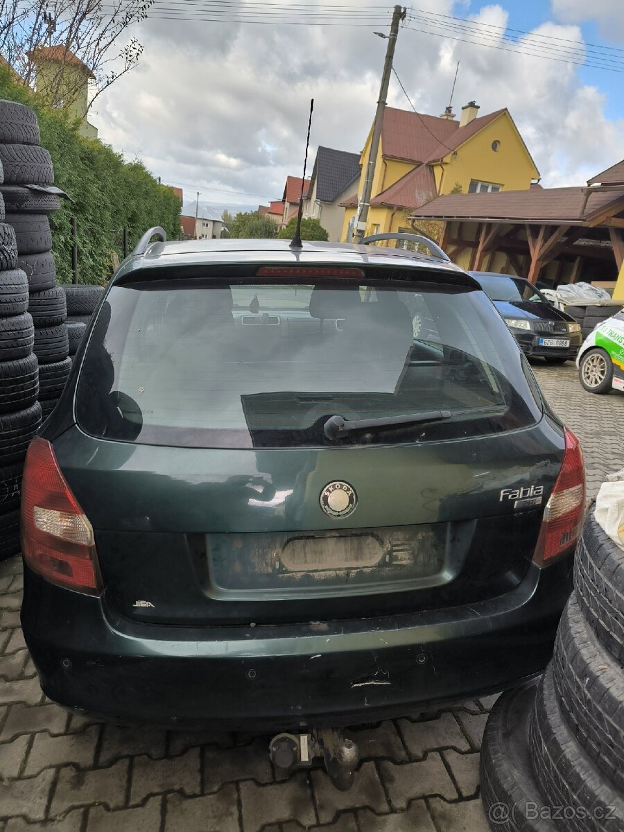 Náhradní díly ze Škoda fabia 2, 5J, 1.4 59kw, 2008, kombi - 7