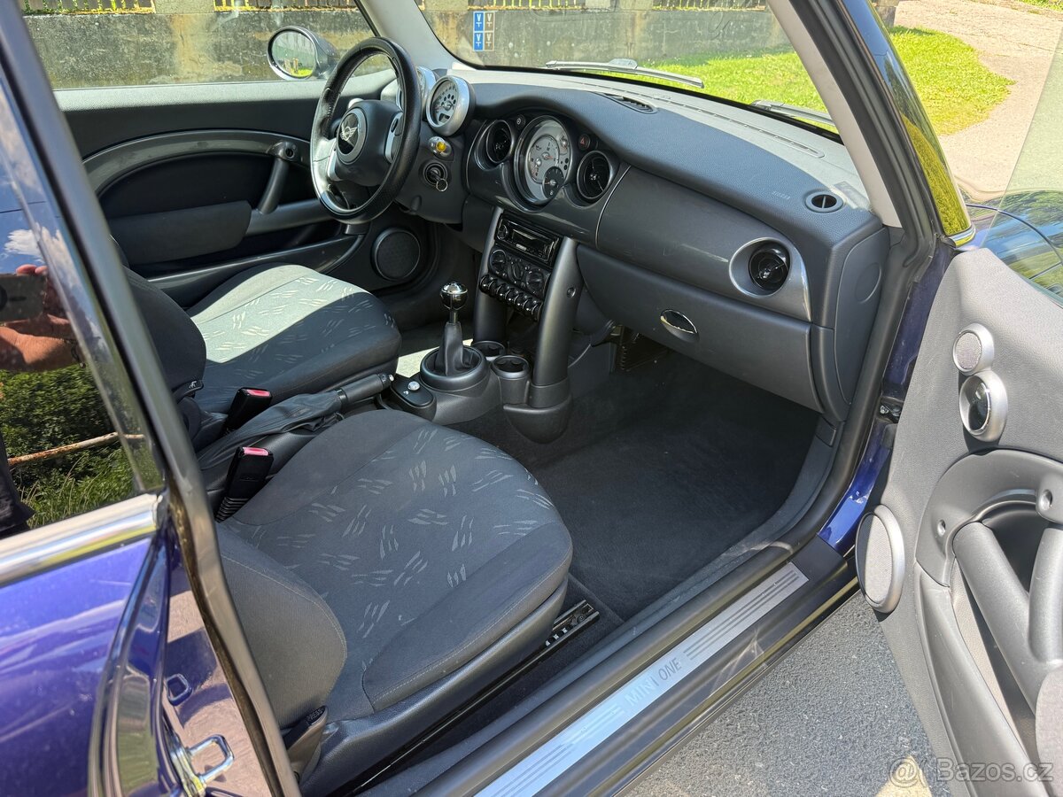 Mini ONE , 1,6i , 66kW 130tis.km - 7