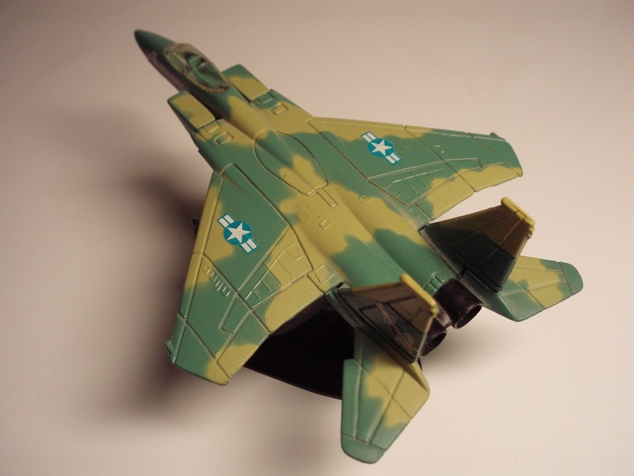 2xMaisto F-15Eagle; F-16 FightingFaclcon - 7