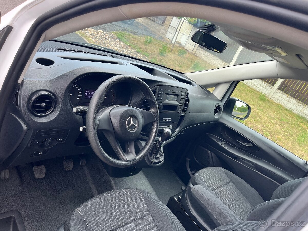 MERCEDES VITO 110 CDI 8míst rv.2020 - 7