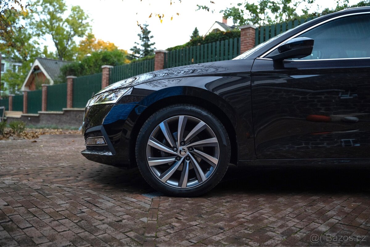 Škoda Octavia IV 1.5 TSI 110kw TAŽNÉ/VIRTUAL/PANORAMA - 7