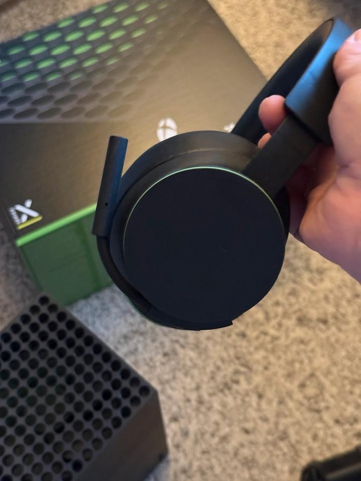 Xbox Series X 1TB SSD - 7