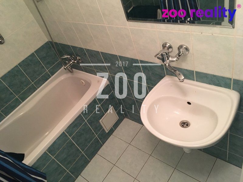 Pronájem, byt 2+kk, 43m² - Staroměstská, České Budějovice 3 - 7