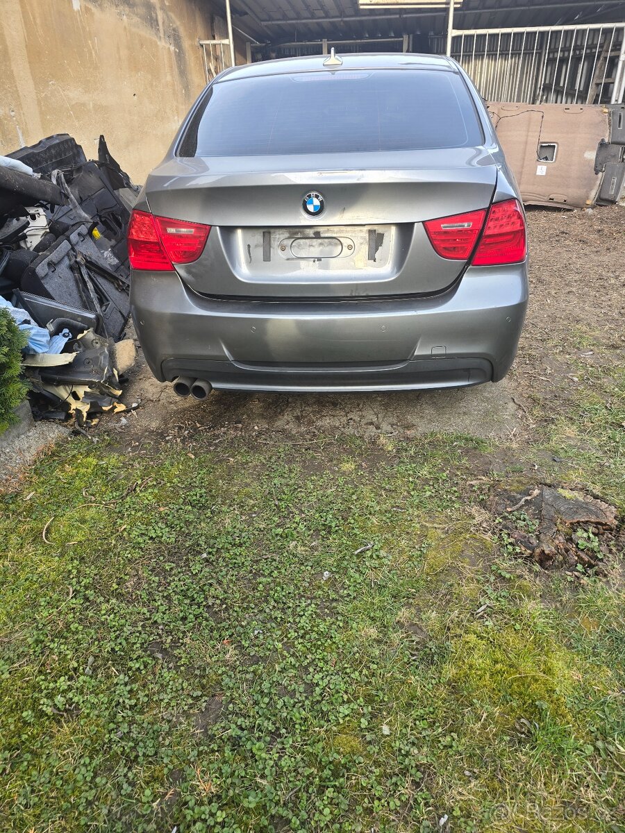 Bmw e90 330d 180kw - 7