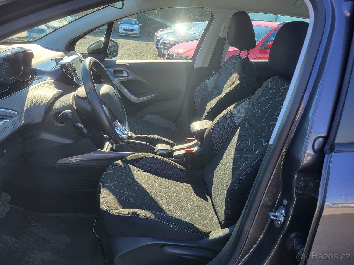 PEUGEOT 2008 ACTIVE 1.2 PureTech 110k AUTOMAT - ČR - 1.majit - 7