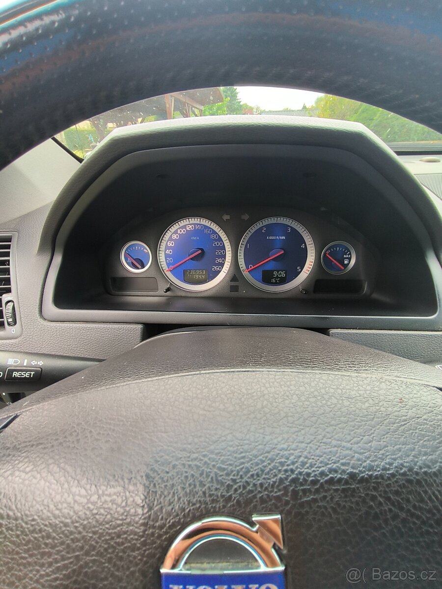 Volvo xc 90 - 7