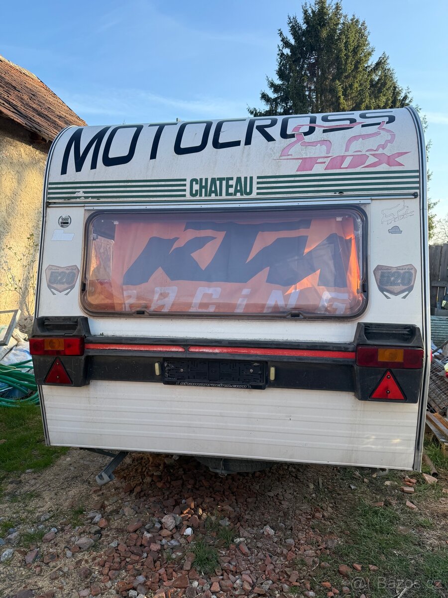 Karavan na pevné stání - 7