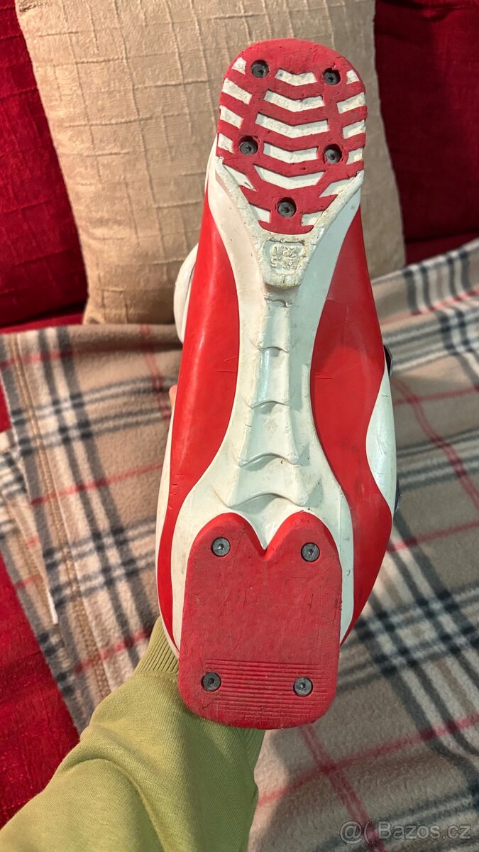 Lyžáky Atomic B Tech 90 vel. 42/8 - 7