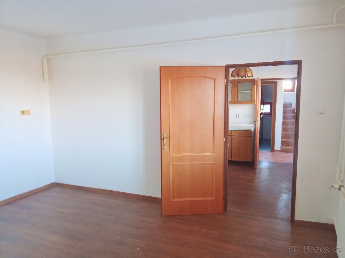 Prodej rodinného domu ve Střílkách - 7