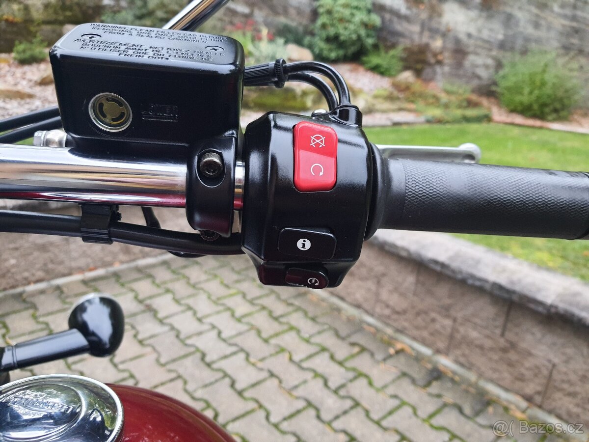 Triumph Thunderbird Storm - ABS 249.900,- Kč - 7