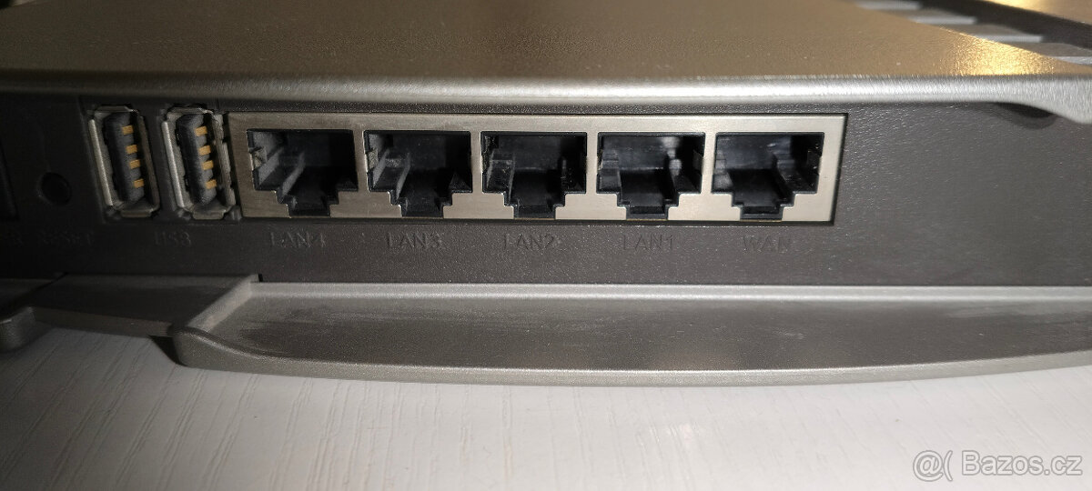 Router ASUS WL 500g Deluxe - 7