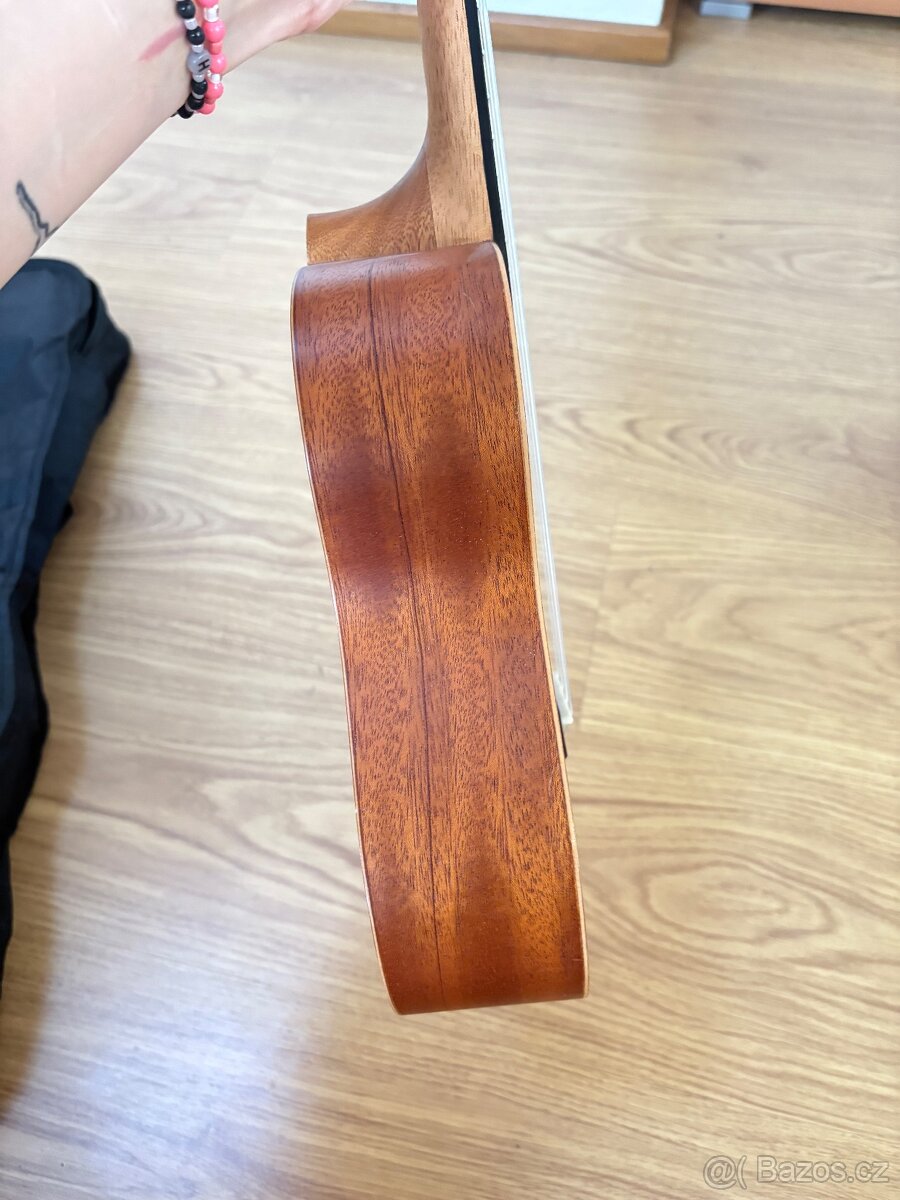 Ukulele Arrow MH-10 Natural Koncertní ukulele - 7